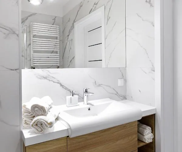 Homewell Goplana - Free Parking Apartment Posen